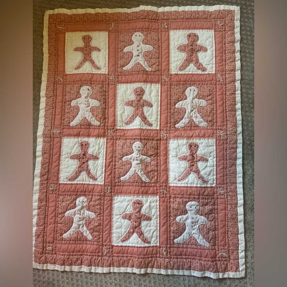 Gingerbread man Christmas baby quilt pink